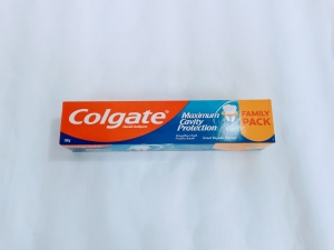 130g Colgate toothpaste maximum cavity protection 